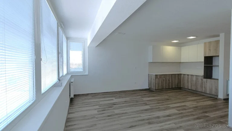 ŠTARTUJTE SVOJE NOVÉ BÝVANIE TU Moderný 2-izbák v Galante