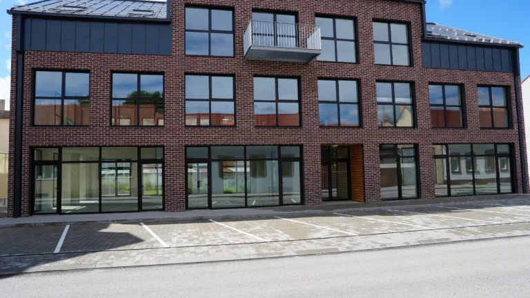 NOVOSTAVBA Kancelársky/administratívny priestor CENTRUM