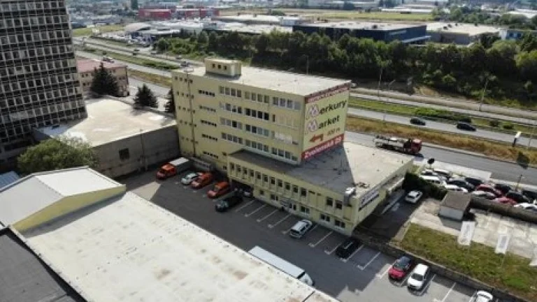 Komerčné/skladové/výrobné priestory - Banská Bystrica