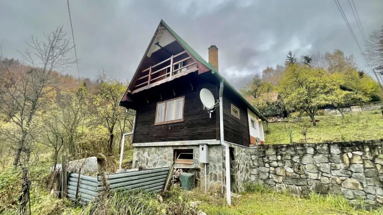 Predáme chatu, Bytča - Veľké Rovné.