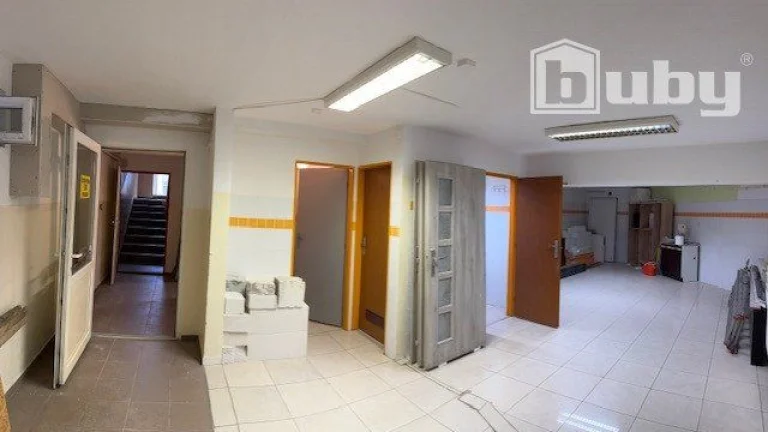 Prenájom skladové priestory 100 m2, Žilina Solinky