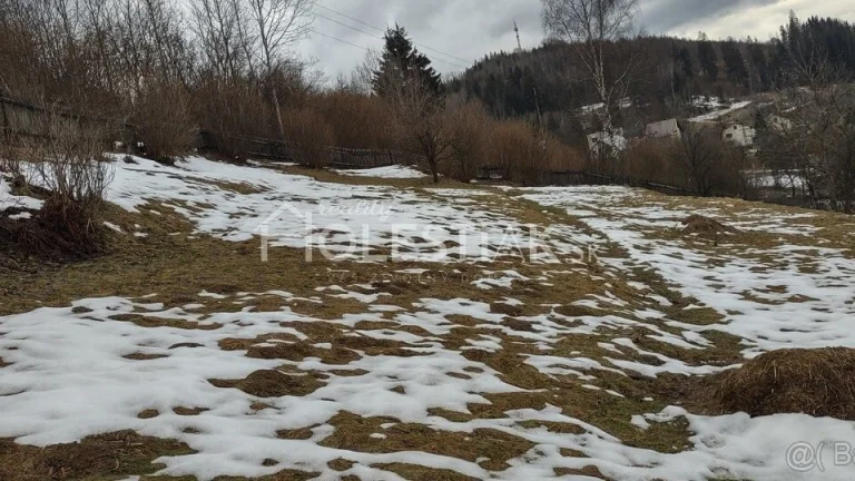 PREDÁM pekný pozemok v Čadci