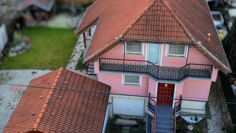 REZERVOVANÉ- Predaj domu (4 izby) 290m2 , Dunajská Streda