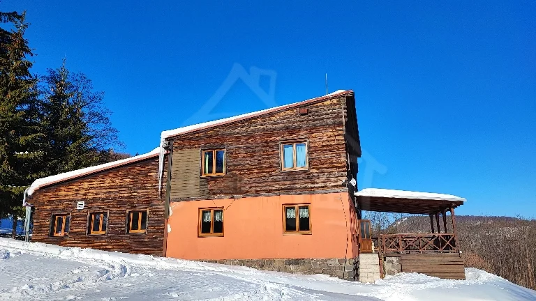 Výrazná zľava: Veľká chata s výhľadom, Tajov, Banská Byst