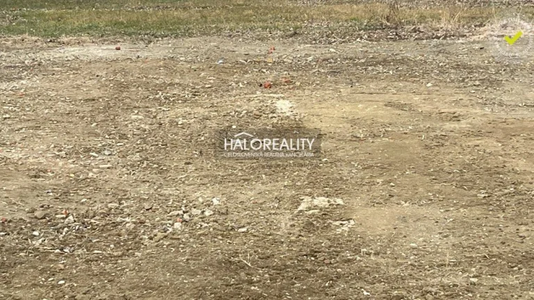 HALO reality - Predaj, pozemok pre rodinný dom 950 m2 Vlča