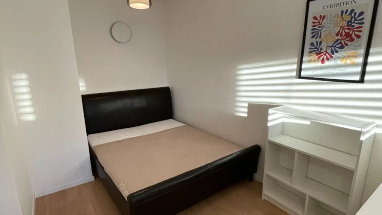 PRENÁJOM: 1,5-izbový zariadený byt na Železnej Studienke