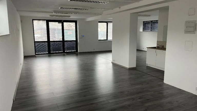 Kosice-Cermelska cesta, priestor na prenajom 92 m2.