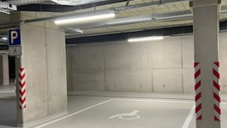 Velke podzemné garážové miesto 22m² Ovocne sady