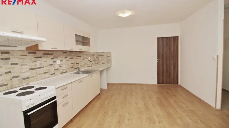 Pronájem bytu 2+kk v osobním vlastnictví 40 m², Žatec (ID 032-NP09186)