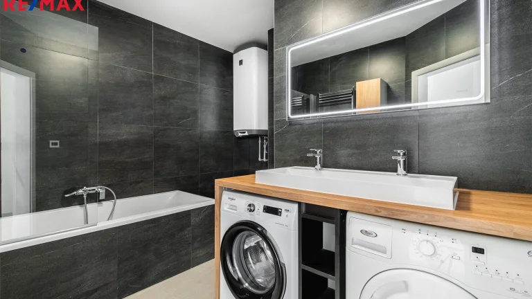 Pronájem bytu 4+kk v osobním vlastnictví 80 m², Vochov (ID 003-NP04660)