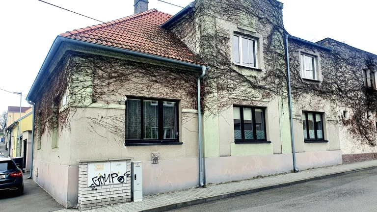Pronájem bytu 3+1 v osobním vlastnictví 139 m², Kladno (ID 305-NP00702)