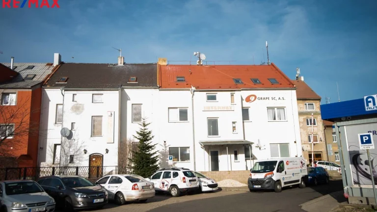 Pronájem bytu 1+kk v osobním vlastnictví 36 m², Chomutov (ID 032-NP09151)