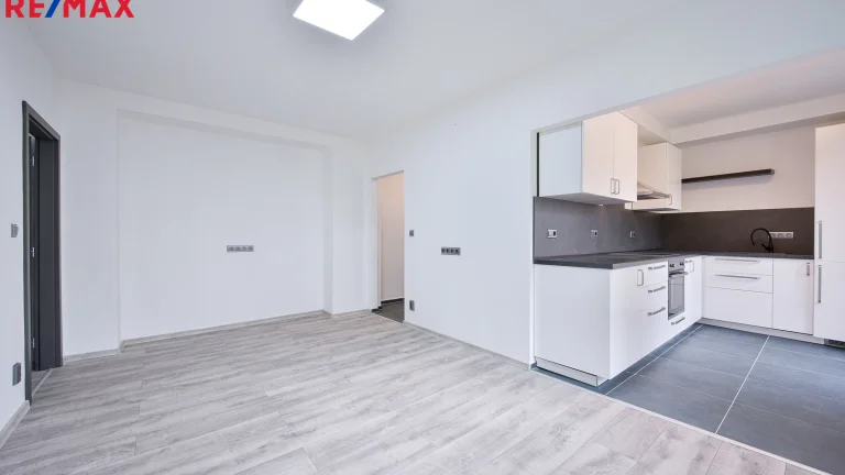Pronájem bytu 3+1 v osobním vlastnictví 62 m², Aš (ID 251-NP00884)