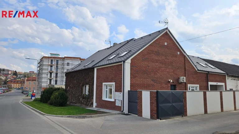 Pronájem bytu 2+kk v osobním vlastnictví 59 m², Hořovice (ID 124-NP01294)
