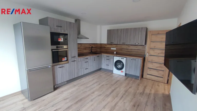 Pronájem bytu 3+kk v osobním vlastnictví 70 m², Ústí nad Labem (ID 024-NP07085)