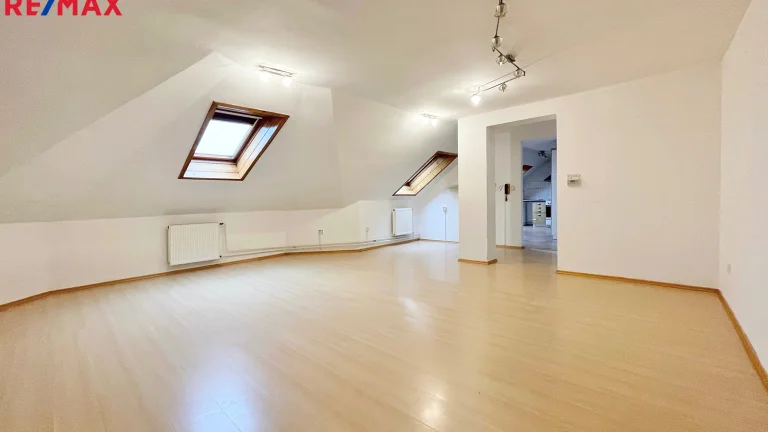 Pronájem bytu 3+1 v osobním vlastnictví 95 m², Milevsko (ID 061-NP02784)