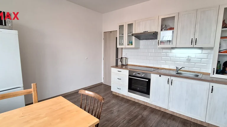 Pronájem bytu 1+1 v osobním vlastnictví 38 m², Vyškov (ID 058-NP04289)