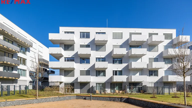 Pronájem bytu 2+kk v osobním vlastnictví 52 m², Kladno (ID 114-NP09942)