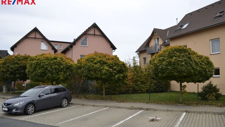 Pronájem bytu 3+kk v osobním vlastnictví 69 m², Nupaky (ID 257-NP01265)