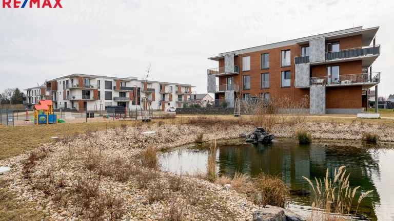 Pronájem bytu 1+kk v osobním vlastnictví 32 m², Brandýs nad Labem-Stará Boleslav (ID 205-NP11235)