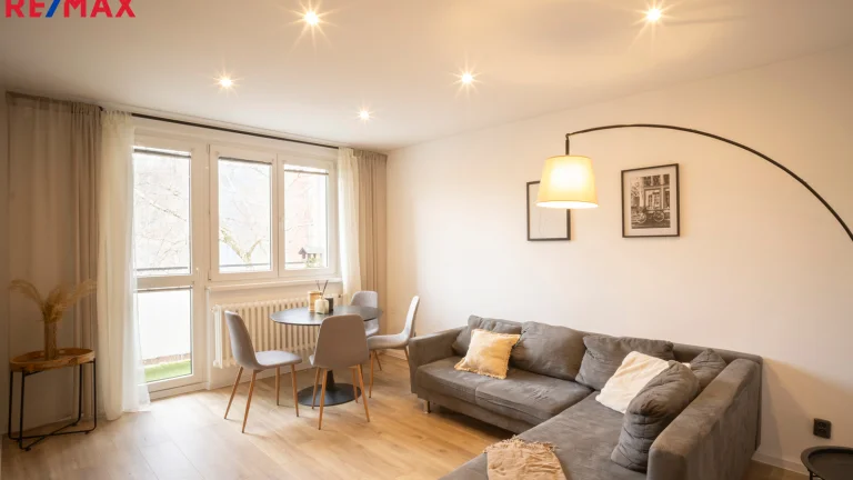 Pronájem bytu 2+1 v družstevním vlastnictví 52 m², Ostrava (ID 306-NP83283)
