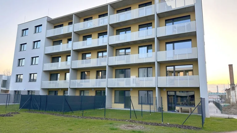 Pronájem bytu 2+kk v osobním vlastnictví 44 m², Pardubice (ID 020-NP10048)