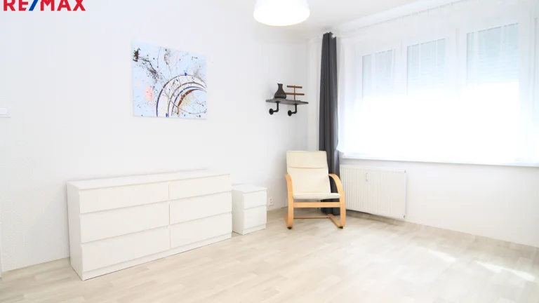 Pronájem bytu 2+1 v osobním vlastnictví 54 m², Karlovy Vary (ID 270-NP00337)