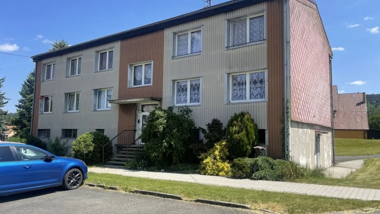 Pronájem bytu 3+1 v osobním vlastnictví 74 m², Rybník (ID 183-NP00992)