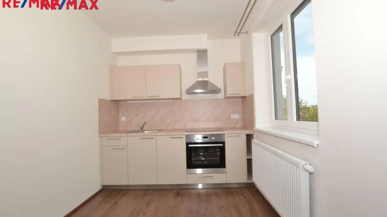 Pronájem bytu 2+kk v osobním vlastnictví 57 m², Plzeň (ID 003-NP04522)
