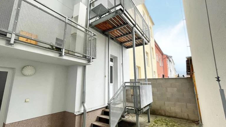 Pronájem bytu 1+kk v osobním vlastnictví 20 m², Písek (ID 261-NP01051)