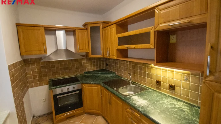 Pronájem bytu 2+1 v osobním vlastnictví 70 m², Zákupy (ID 254-NP00753)