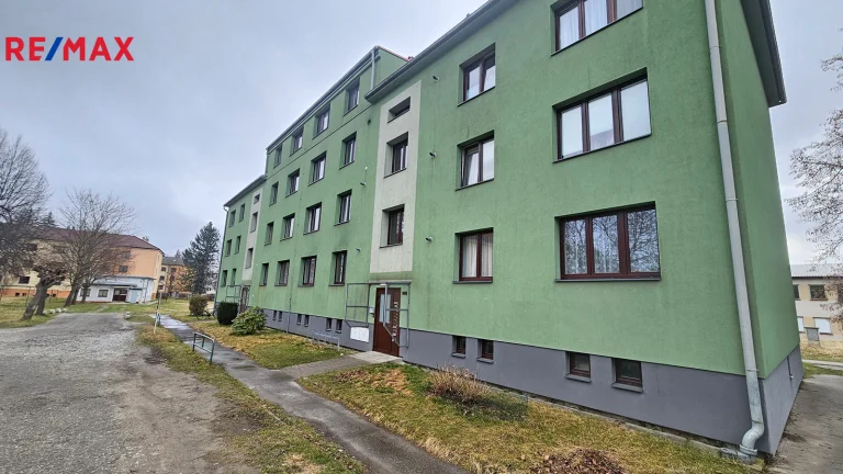 Pronájem bytu 2+1 v osobním vlastnictví 58 m², Třeboň (ID 261-NP01064)