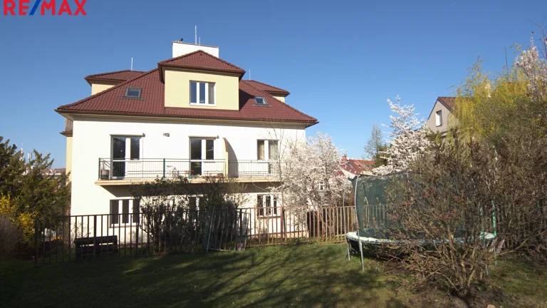Pronájem bytu 4+kk v osobním vlastnictví 100 m², Praha 4 - Nusle (ID 022-NP02825)