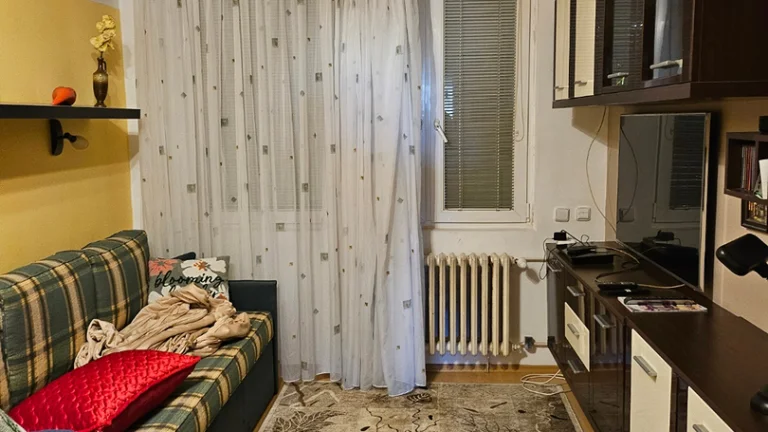 Pronájem bytu - pokoje v osobním vlastnictví 15 m², Praha 10 - Petrovice (ID 262-NP00498)
