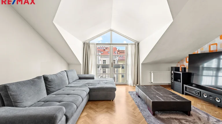 Pronájem bytu 3+kk v osobním vlastnictví 124 m², Praha 2 - Vinohrady (ID 332-NP00350)