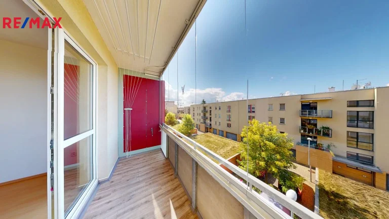 Pronájem bytu 2+kk v osobním vlastnictví 63 m², Praha 10 - Uhříněves (ID 096-NP05606)