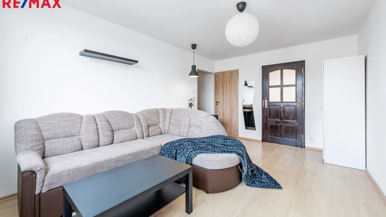 Pronájem bytu 2+1 v osobním vlastnictví 43 m², Praha 4 - Michle (ID 205-NP11377)