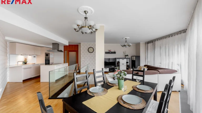 Pronájem bytu 5+kk v osobním vlastnictví 180 m², Praha 3 - Žižkov (ID 332-NP00353)