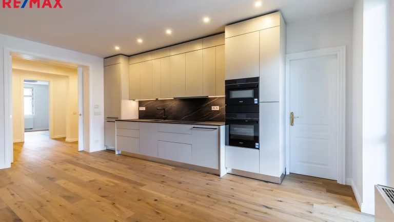Pronájem bytu 4+kk v osobním vlastnictví 130 m², Praha 2 - Vinohrady (ID 096-NP05614)