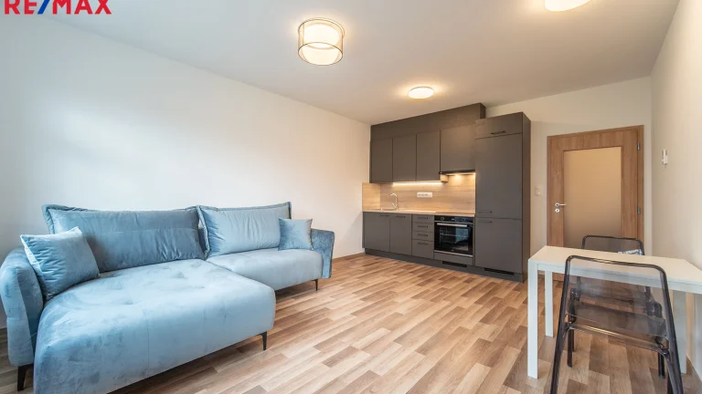 Pronájem bytu 2+kk v osobním vlastnictví 50 m², Praha 10 - Uhříněves (ID 205-NP11432)