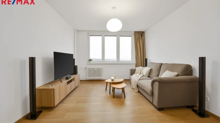 Pronájem bytu 2+1 v osobním vlastnictví 55 m², Praha 4 - Kamýk (ID 205-NP11433)