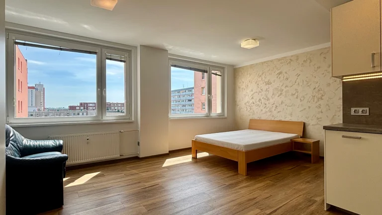 Pronájem bytu 1+kk v osobním vlastnictví 35 m², Praha 5 - Stodůlky (ID 218-NP06440)