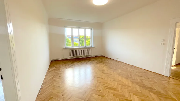 Pronájem bytu 3+1 v osobním vlastnictví 98 m², Praha 3 - Žižkov (ID 022-NP02831)
