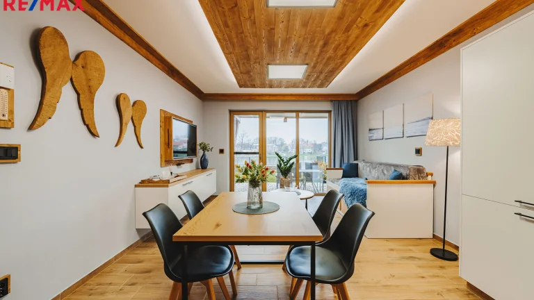 Pronájem bytu 2+kk v osobním vlastnictví 58 m², Frymburk (ID 111-NP08295)