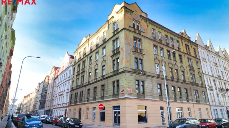 Pronájem bytu 2+1 v osobním vlastnictví 37 m², Praha 2 - Nusle (ID 114-NP10064)