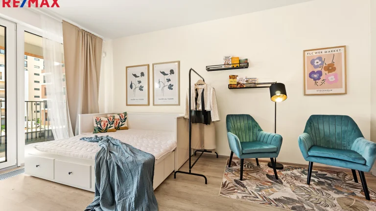 Pronájem bytu 1+kk v osobním vlastnictví 35 m², Praha 9 - Hloubětín (ID 332-NP00358)