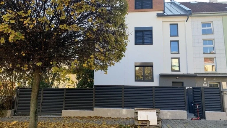 Pronájem bytu 5+1 v osobním vlastnictví 190 m², Brno (ID 077-NP06627)