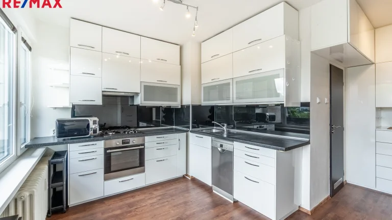 Pronájem bytu 1+1 v osobním vlastnictví 41 m², Praha 4 - Krč (ID 262-NP00511)