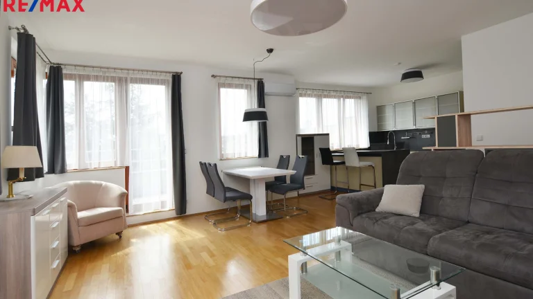 Pronájem bytu 2+kk v osobním vlastnictví 73 m², Praha 2 - Vinohrady (ID 218-NP06451)