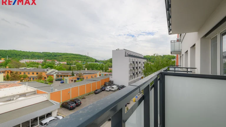 Pronájem bytu 3+1 v osobním vlastnictví 64 m², Praha 4 - Nusle (ID 205-NP11487)